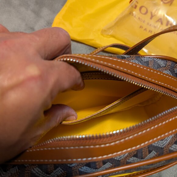 Goyard Crossbody - Picture 4 of 7